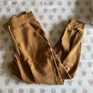 LAST CHANCE Lululemon Waffled Joggers